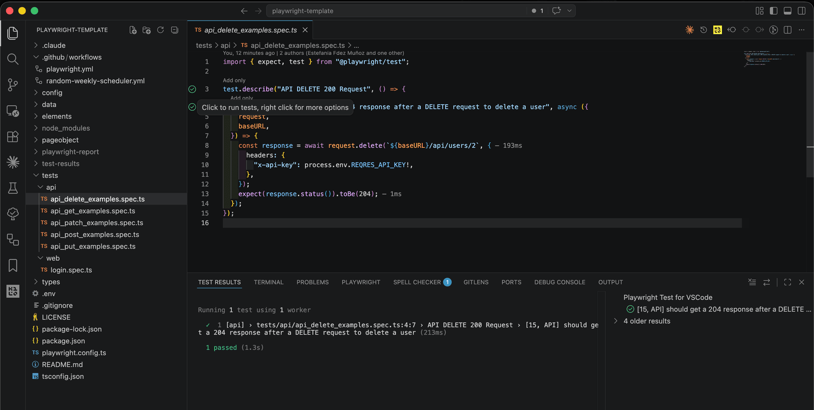 Panel Test Explorer de la extensión de Playwright en VS Code, con los tests y sus botones de ejecución.